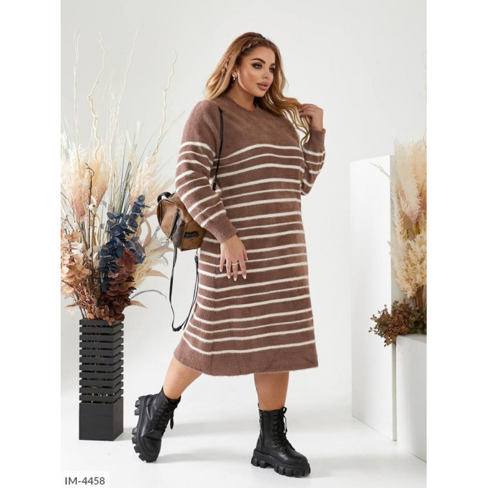 Сукні великого розміру IM-4458 — жіночність без компромісів
