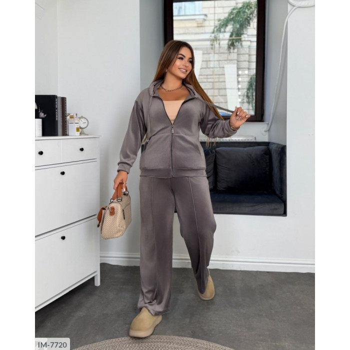 Прогулянкові костюми 2025 IM-7720 — будь у тренді