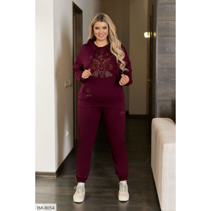 Костюми Plus Size IM-8054 — зручність і впевненість