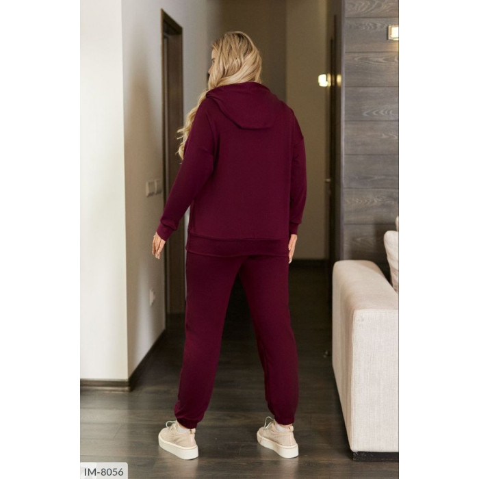 Костюми Plus Size IM-8056 — зручність і впевненість