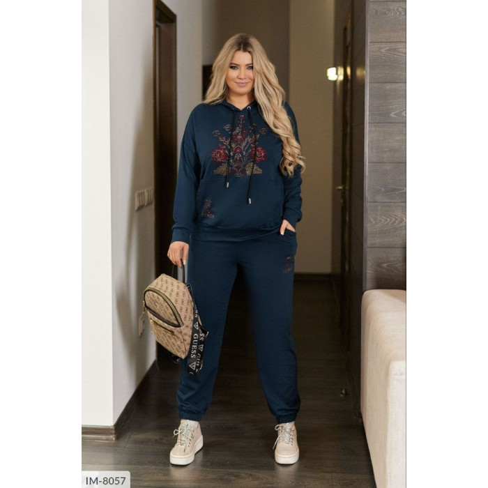 XL+ костюми IM-8057 — мода без обмежень