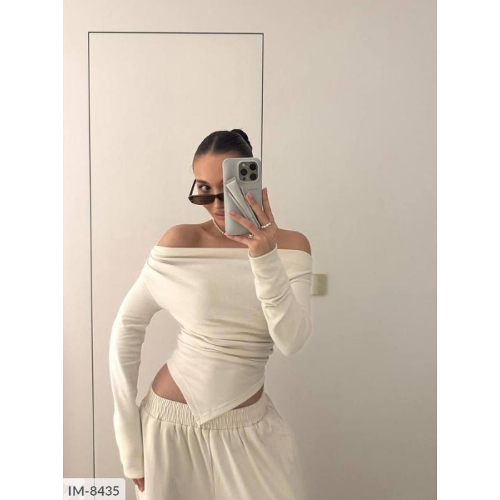 Костюми IM-8435 — практичність і мода