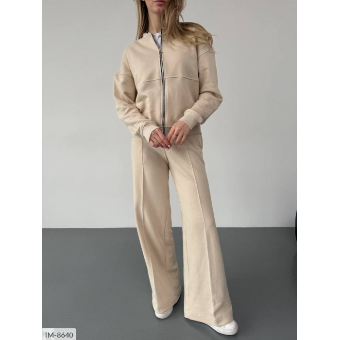 Модні костюми IM-8640 — створені для твого комфорту