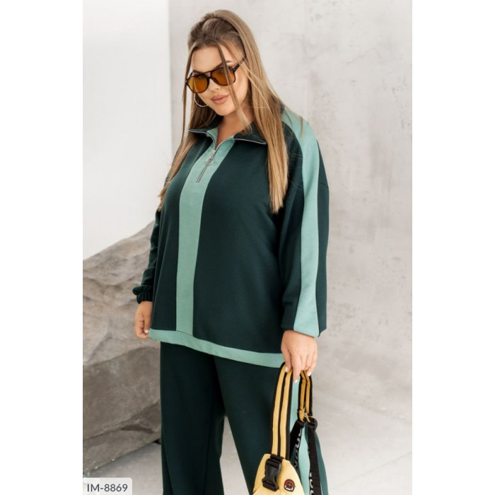 Жіночі прогулянкові костюми IM-8869 — елегантність у кожному русі