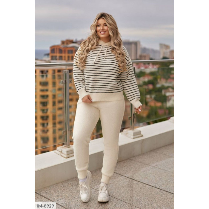 Костюми Plus Size IM-8929 — ідеальні для щоденних образів