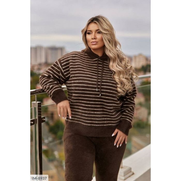 Костюми великого розміру IM-8937 — нова колекція 2025