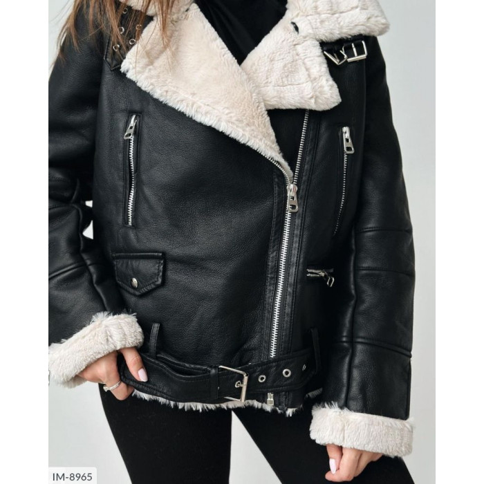 Верхній одяг IM-8965 — тепло і стиль у кожній деталі