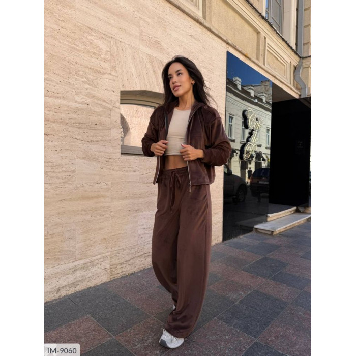 Спортивний стиль для кожної IM-9060 — Odessa Moda