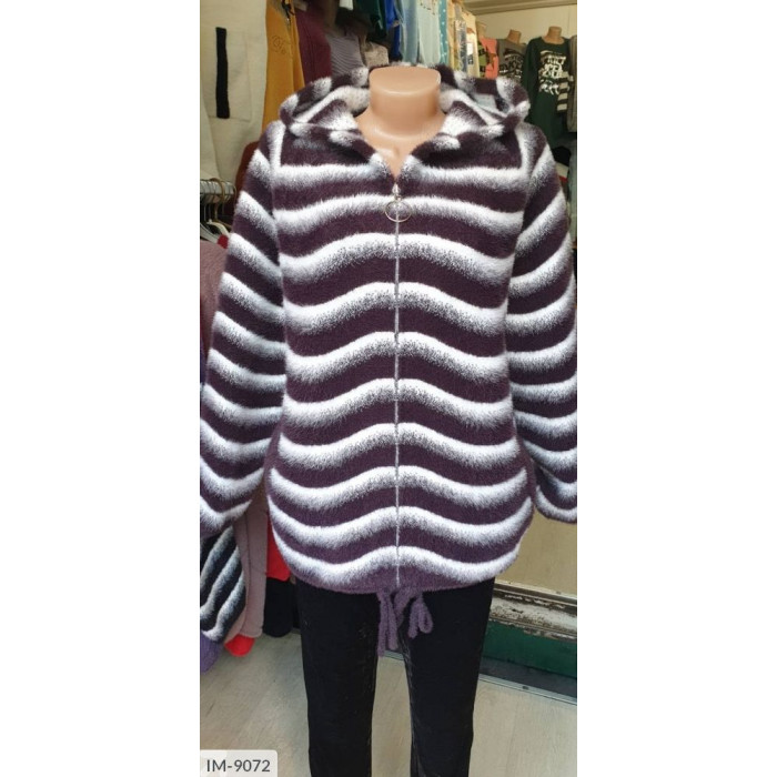 Одяг XL+ IM-9072 — стиль і тепло