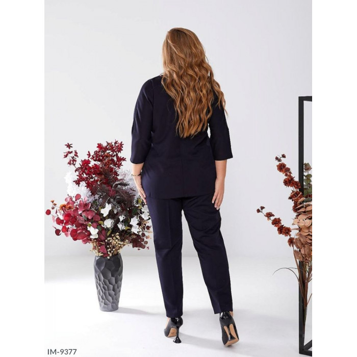 Костюми великого розміру IM-9377 — тренди і мода