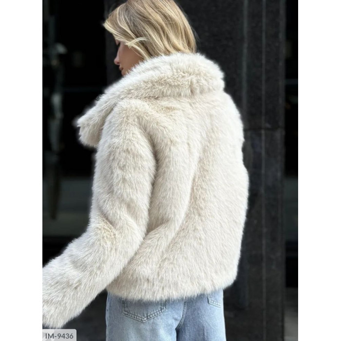 Верхній одяг IM-9436 — комфорт і мода в одному