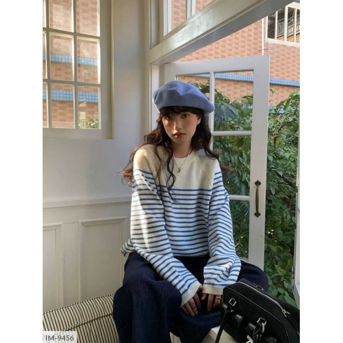 Светри жіночі IM-9456 — практичність і шарм