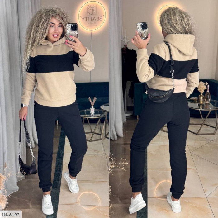 Жіночі костюми Odessa Moda IN-6193 — стиль і впевненість