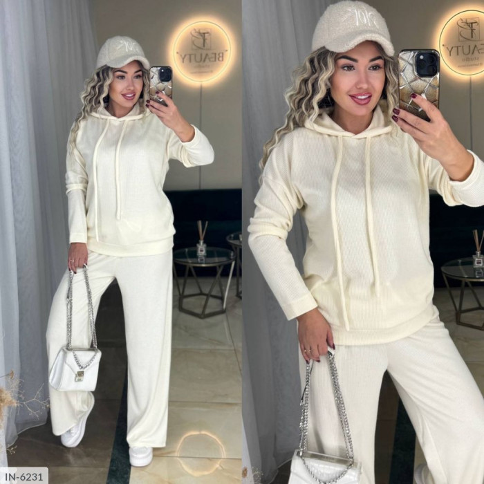 Модні костюми великого розміру IN-6231 — легкість і краса