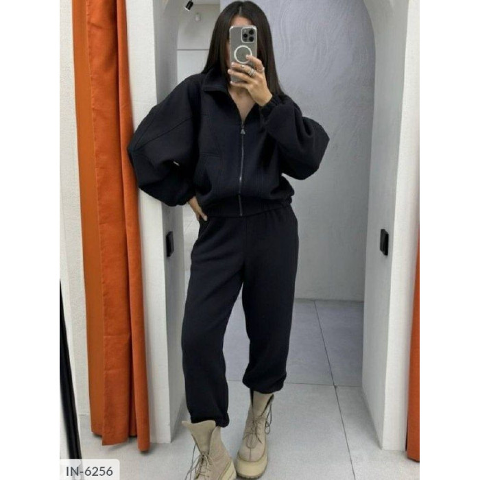 Стильні жіночі костюми IN-6256 — зручність і шарм