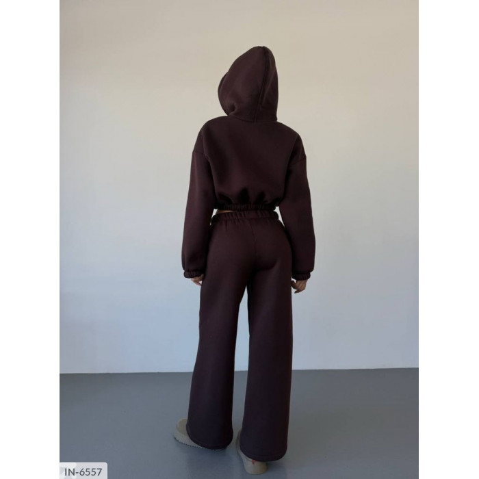 Модні костюми IN-6557 — створені для твого комфорту
