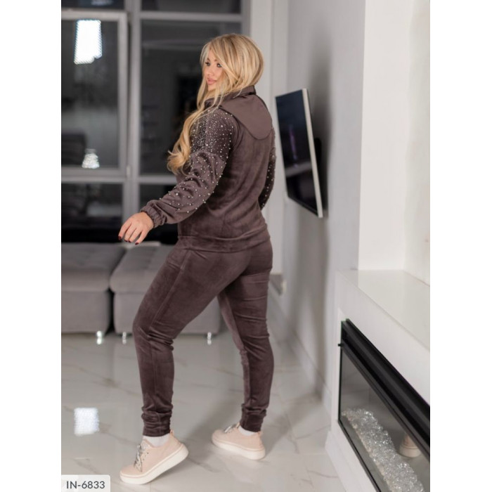 Прогулянкові костюми 2025 IN-6833 — будь у тренді