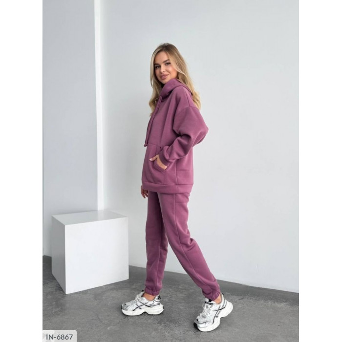 Модні костюми для спорту IN-6867 — легкість і комфорт