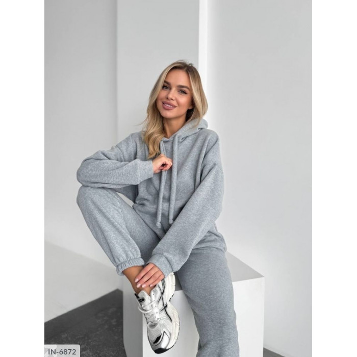 Одяг для спорту IN-6872 — комфорт, мода і свобода рухів