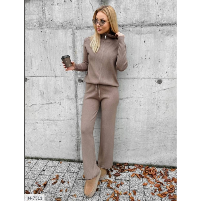 Модні костюми IN-7311 — комфорт без обмежень