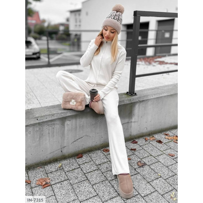 Модні костюми IN-7315 — комфорт без обмежень