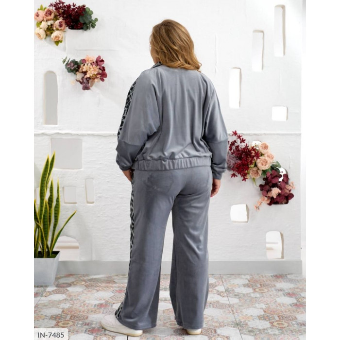 Костюми Plus Size IN-7485 — зручність і впевненість