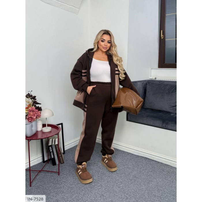 Костюми великого розміру IN-7528 — зручність і стиль