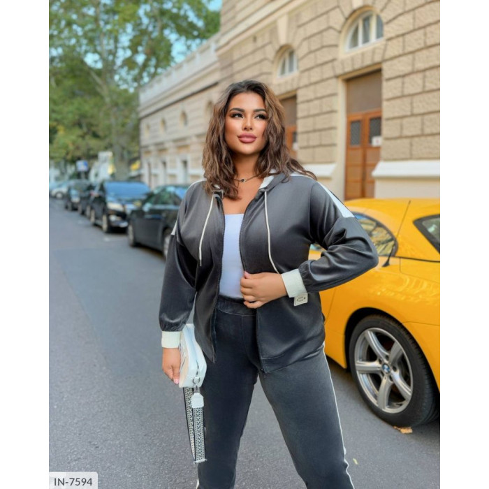 Модні костюми Plus Size IN-7594 — комфорт без меж