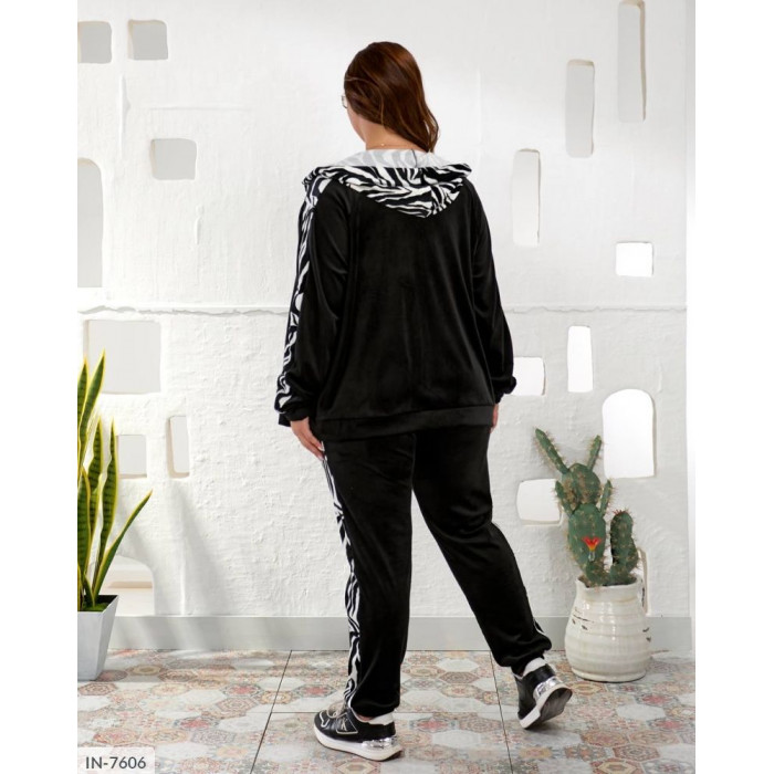 Костюми Plus Size IN-7606 — тренди для активних жінок