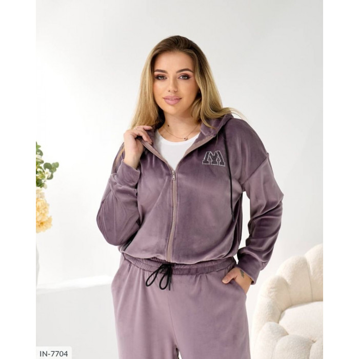 Костюми великого розміру IN-7704 — зручність і стиль