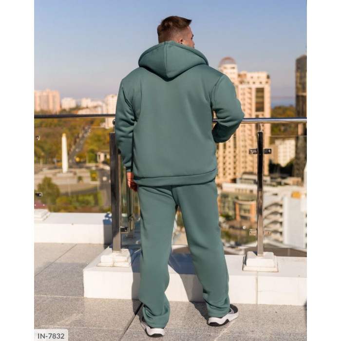 Модні чоловічі костюми IN-7832 — елегантність і стиль