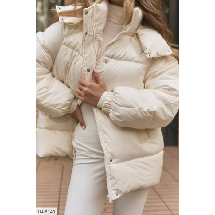 Верхній одяг IN-8140 — тепло і стиль у кожній деталі